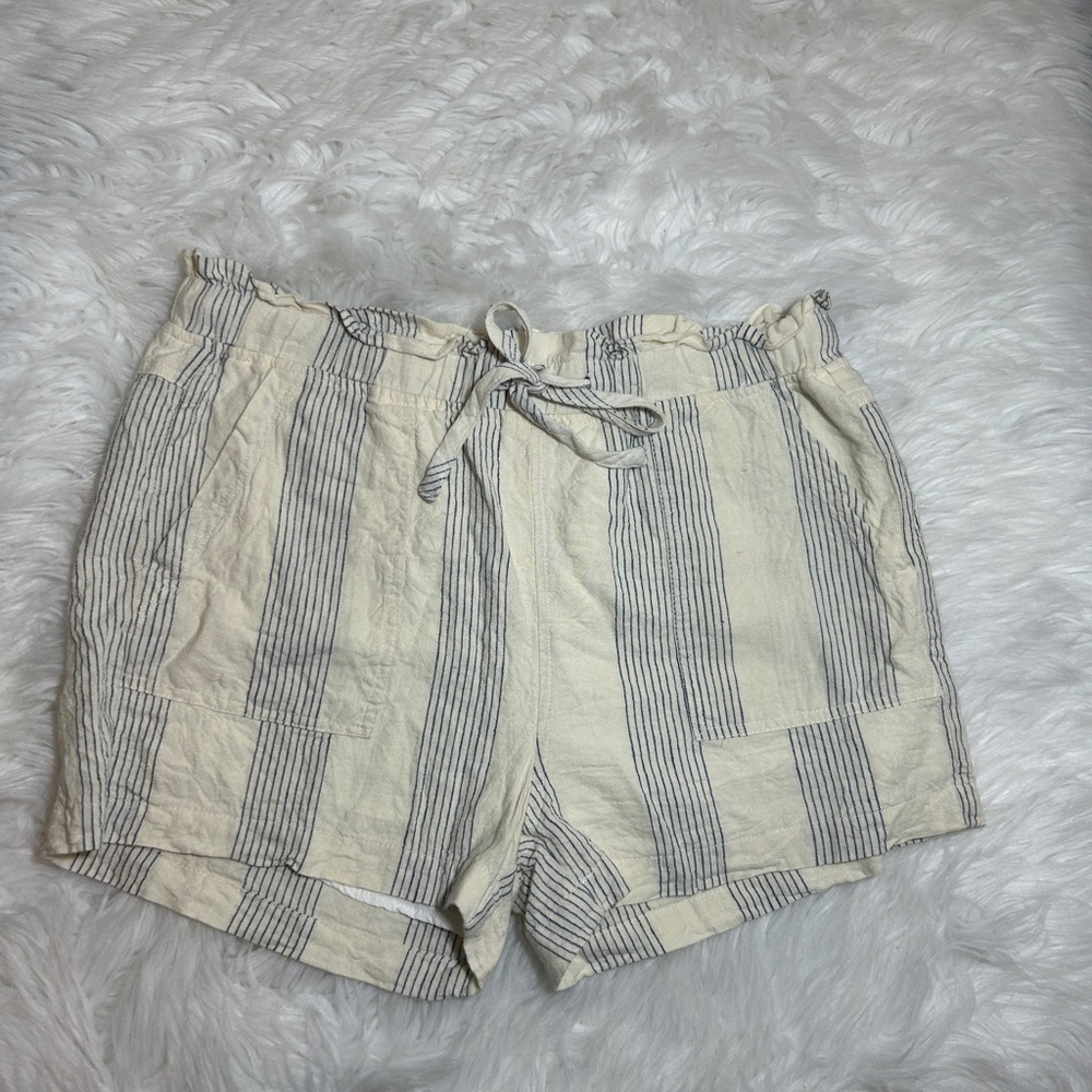 Thread & Supply Women's Medium Linen Blend Striped Shorts Cream Navy Drawstring